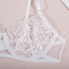 Besticktes Push-up-Dessous-Set mit Strumpfhaltern, 4-teilig (G-String und Tanga)